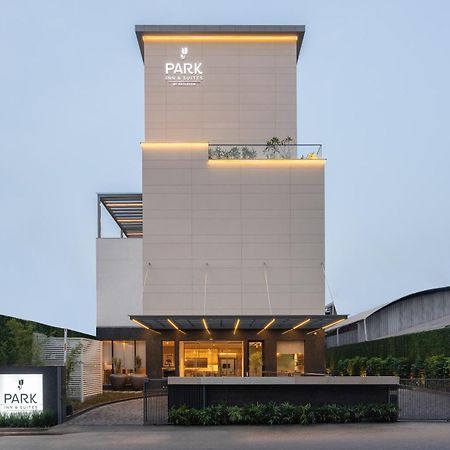 Park Inn & Suites By Radisson Thrissur East Fort 外观 照片