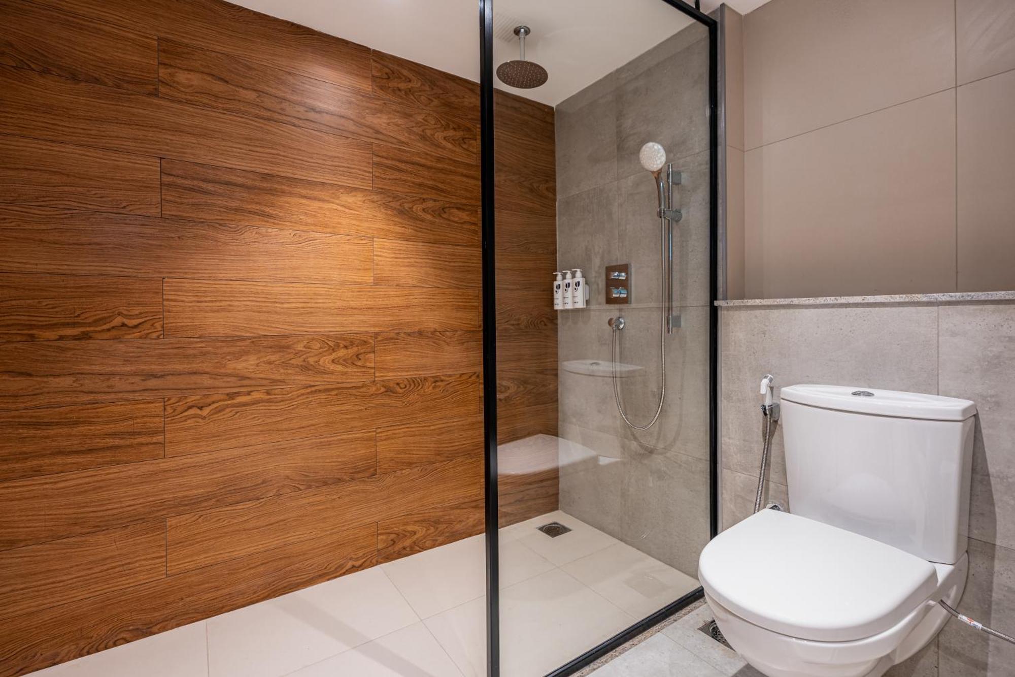 Park Inn & Suites By Radisson Thrissur East Fort 外观 照片