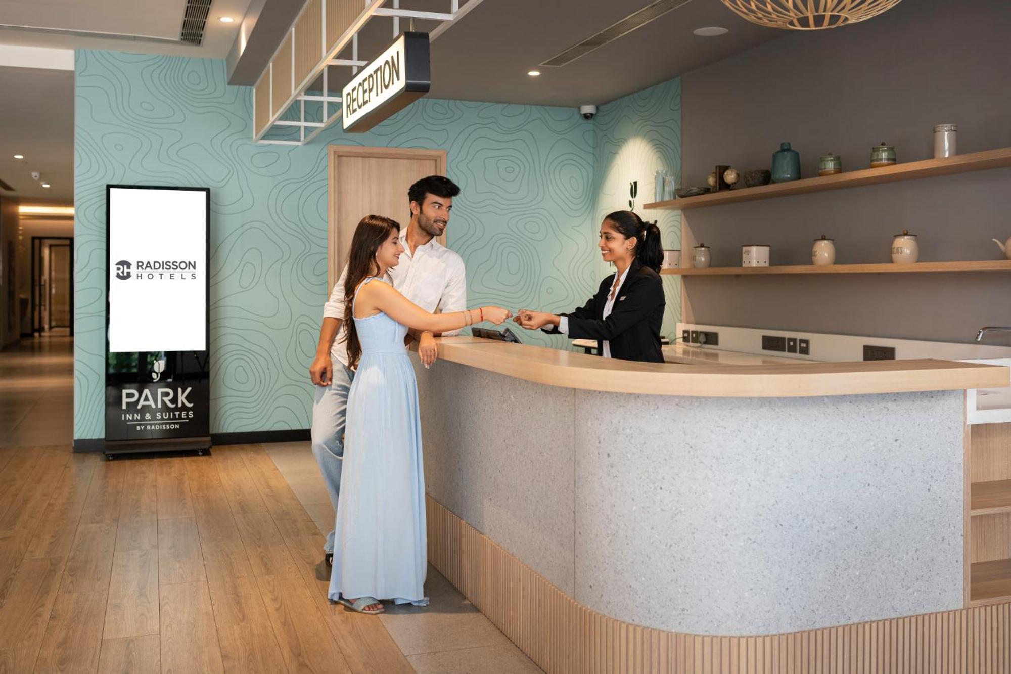 Park Inn & Suites By Radisson Thrissur East Fort 外观 照片